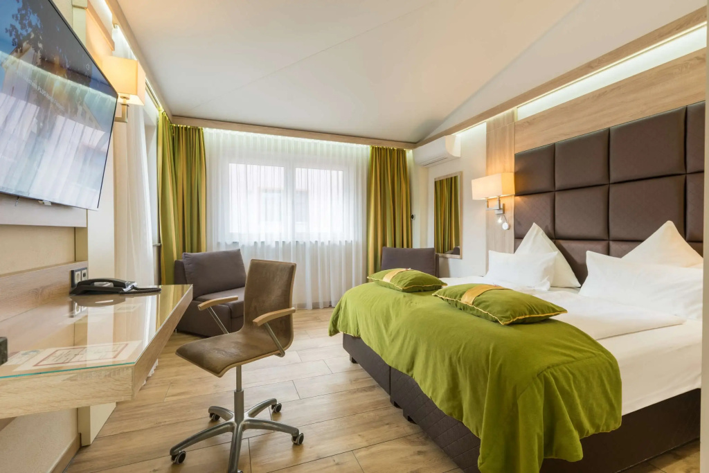 Standard Twin room (twin beds)
