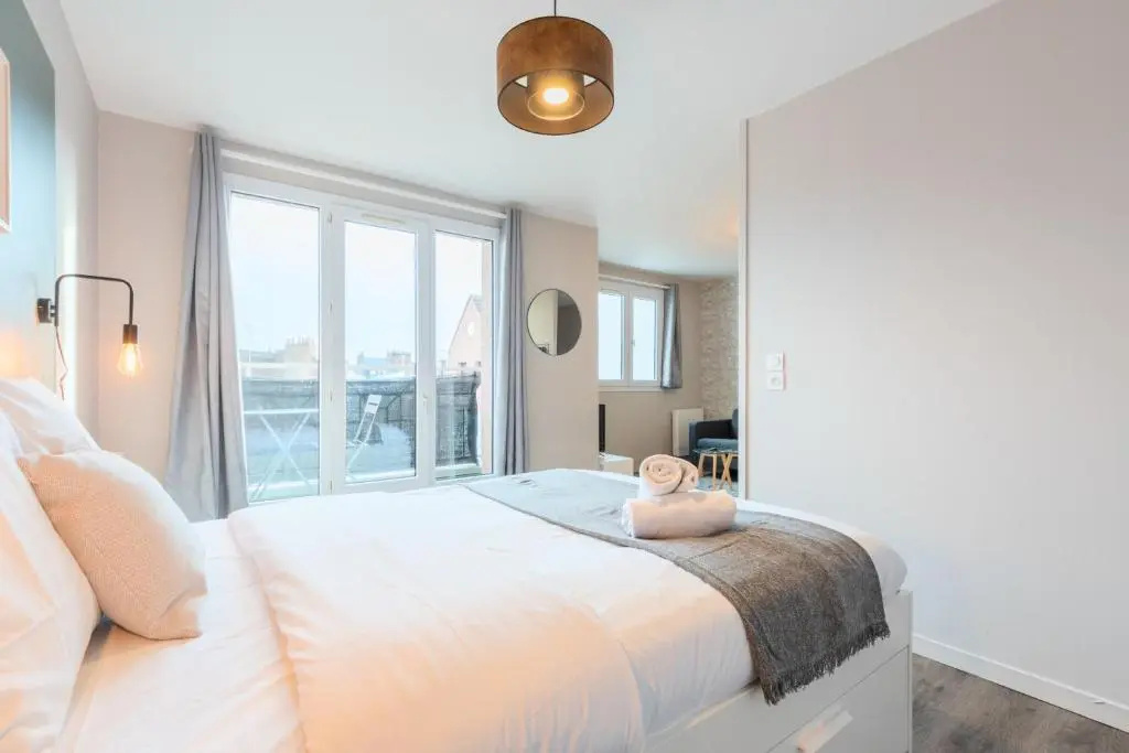 Lille Centre - Beautiful apartment bright and equipped parking !
