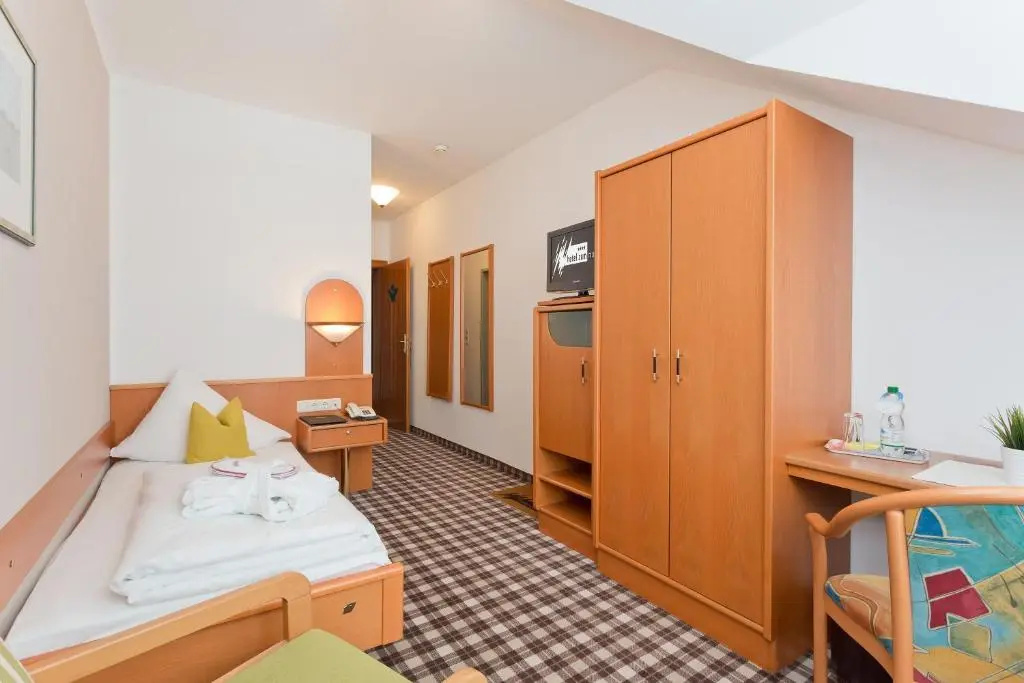 Hotel Zum Mohren - Chambres