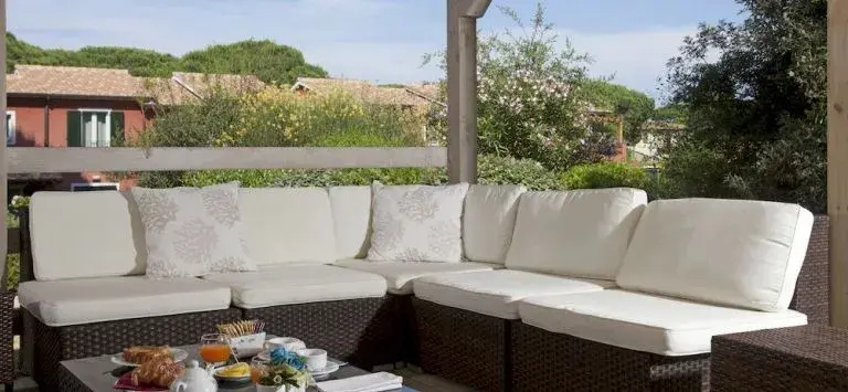 Balcony & Terrace