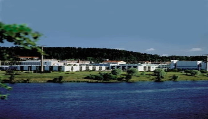 Beach & Waterfront
