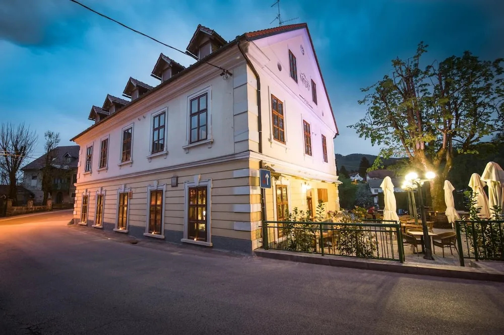 Hotel Pri Mostu