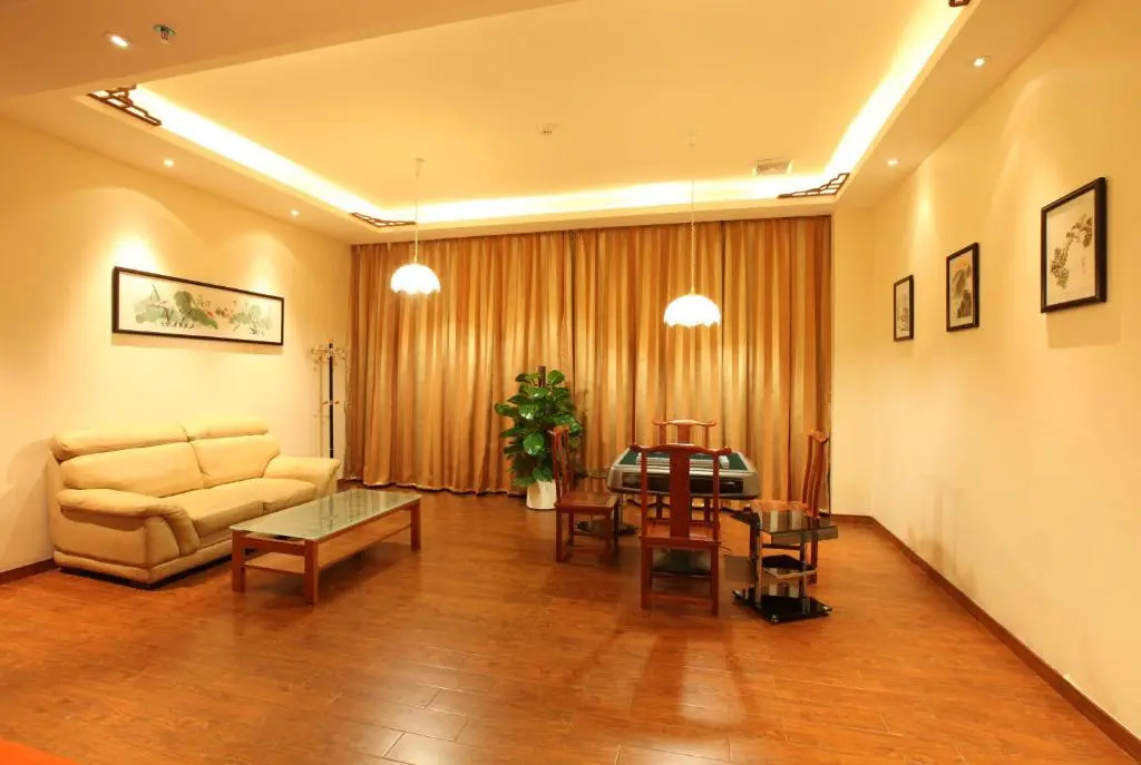 Standard Suite