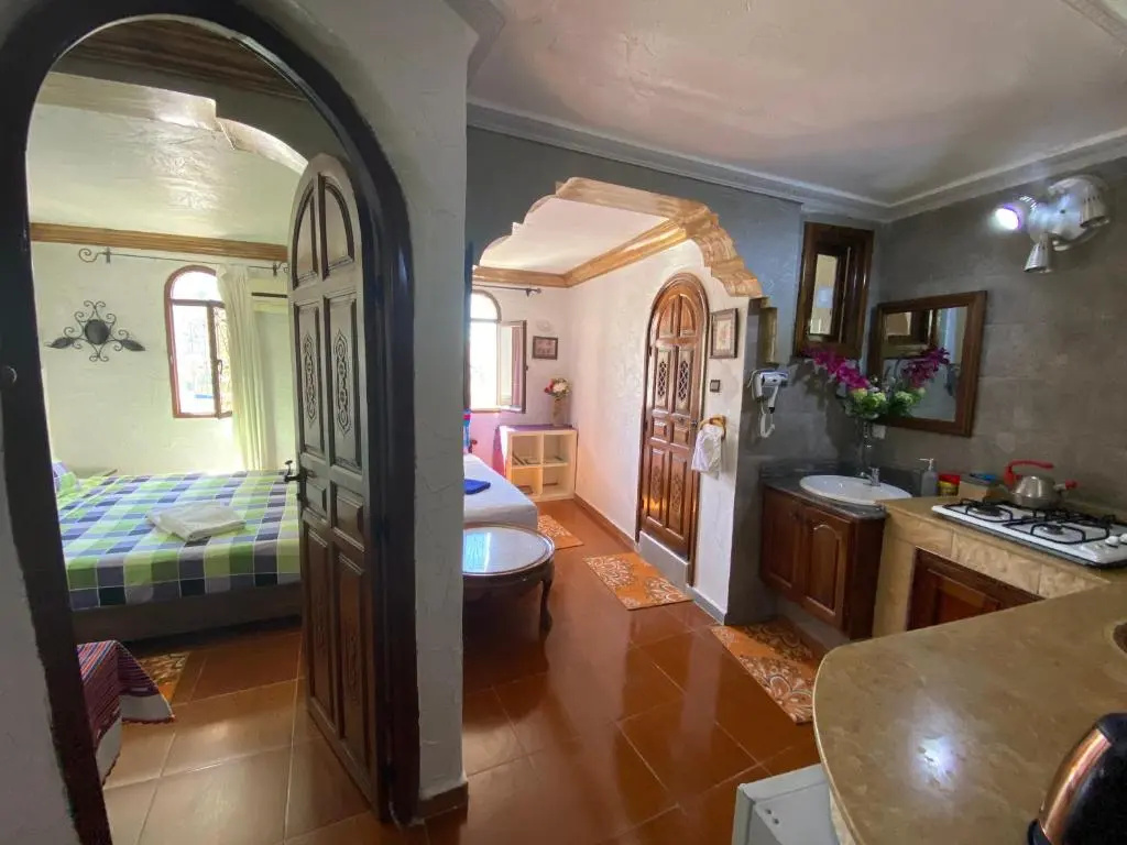 Suite with mountain view
