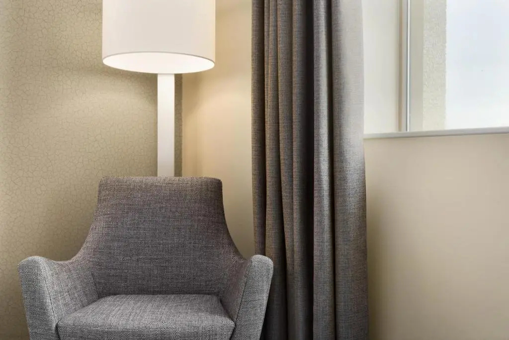 Ramada Hotel & Suites by Wyndham Coventry - Chambres