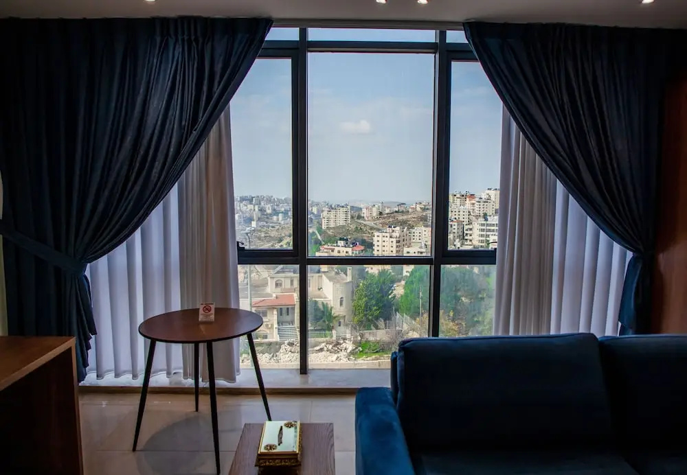 Luxury Studio