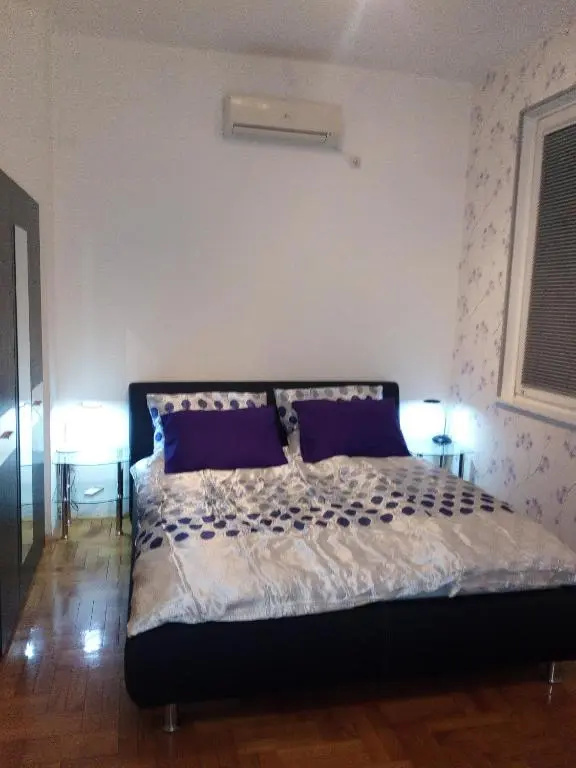 Apartment Aska