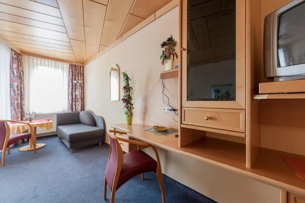 Hotel & Kurpension Weiss - Chambres