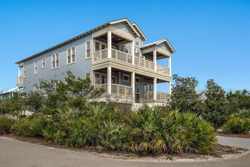 32 E Park Place Duplex #802