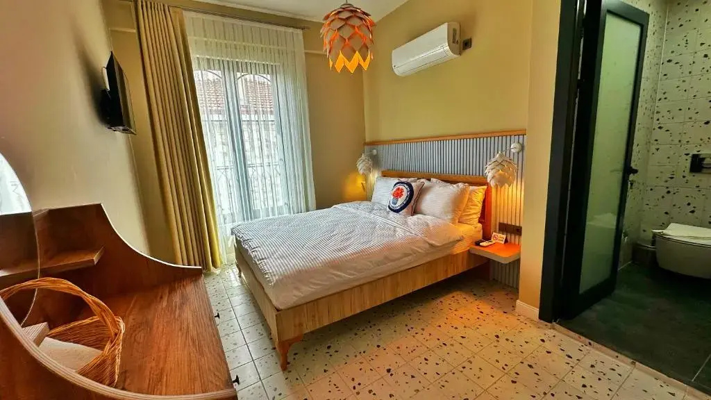 Superior Double room (full double bed)