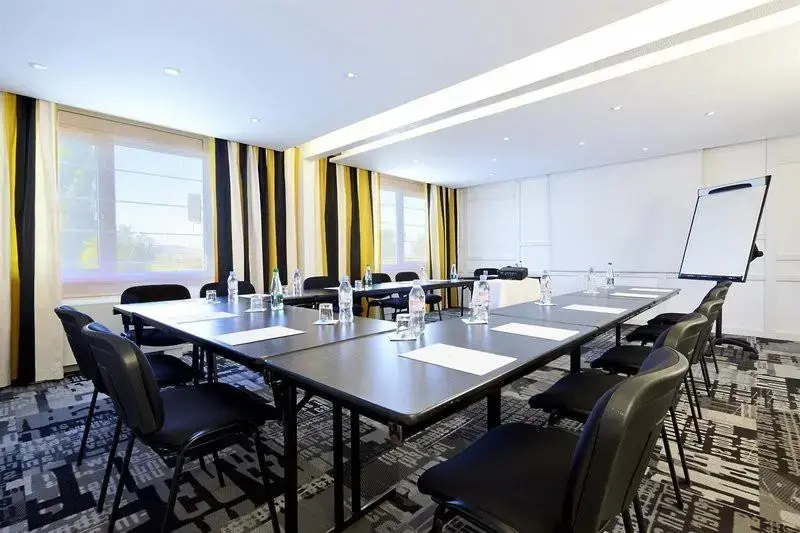 Campanile PRIME - Troyes Nord Barberey - Chambres