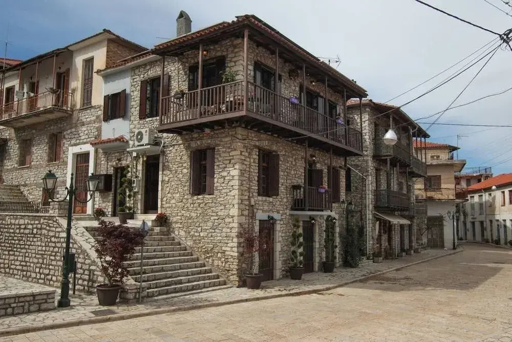 Antique Luxury Suite 65sq.m.