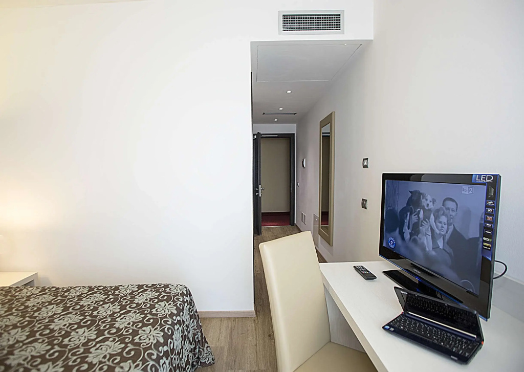 Hotel photo 30