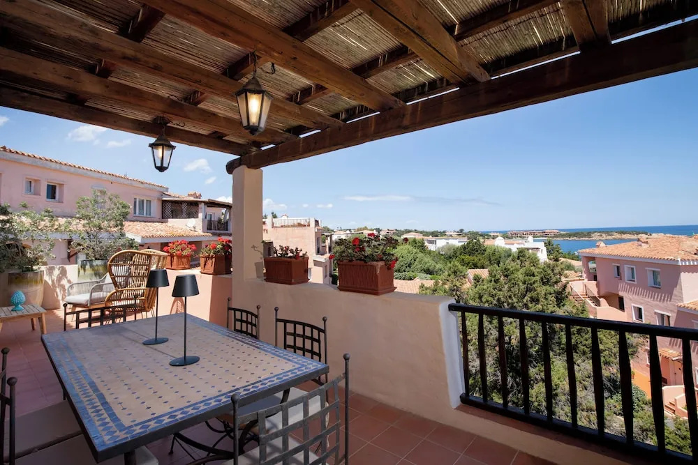 Cerbiatta al Molo Apartments by Wonderful Italy