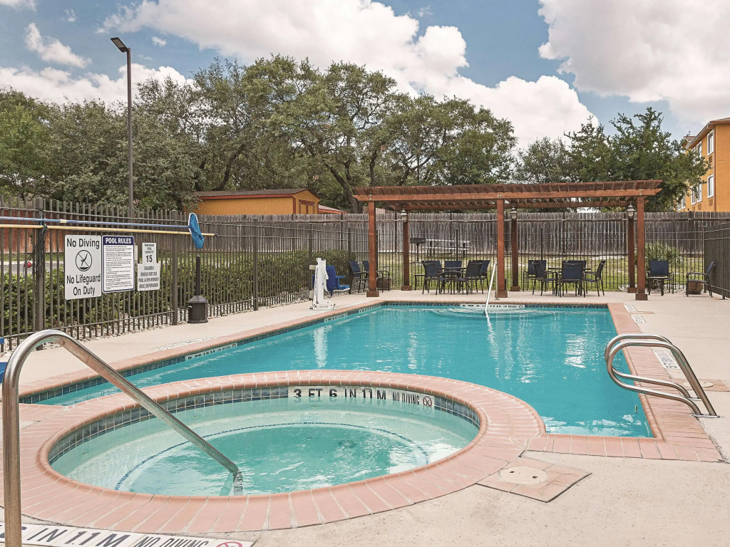 La Quinta Inn & Suites by Wyndham San Antonio Northwest - Général