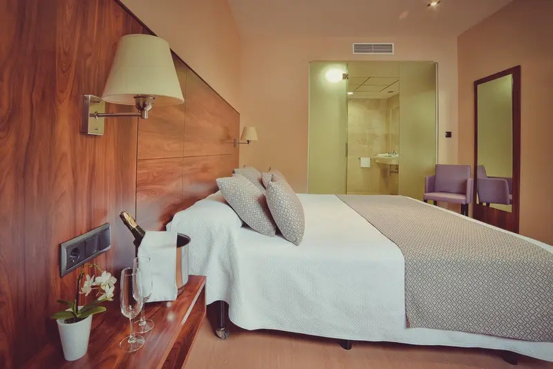 Hotel Sercotel Riscal - Chambres