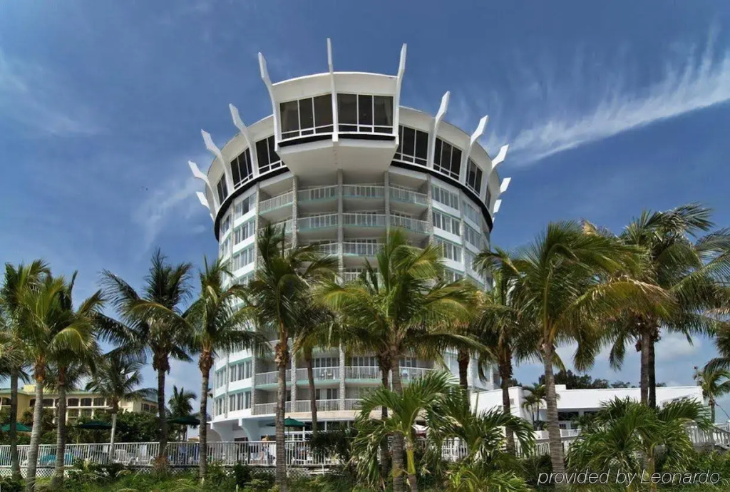 Bellwether Beach Resort St. Pete