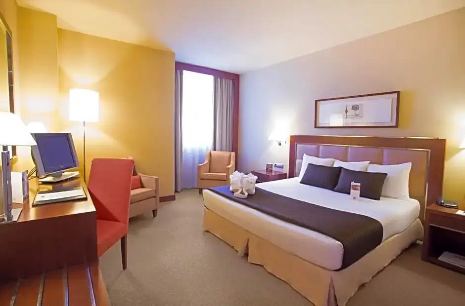 Hotel Nuevo Madrid - Chambres