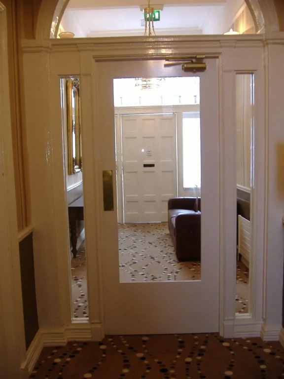 Image 12