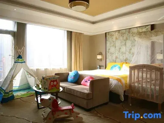 Standard Double Family room (full double bed)