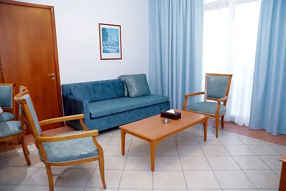 Executive Single Suite