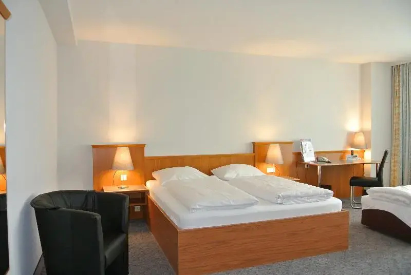 City Hotel am CCS - Chambres