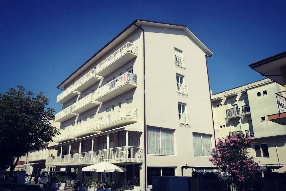 Hotel photo 25