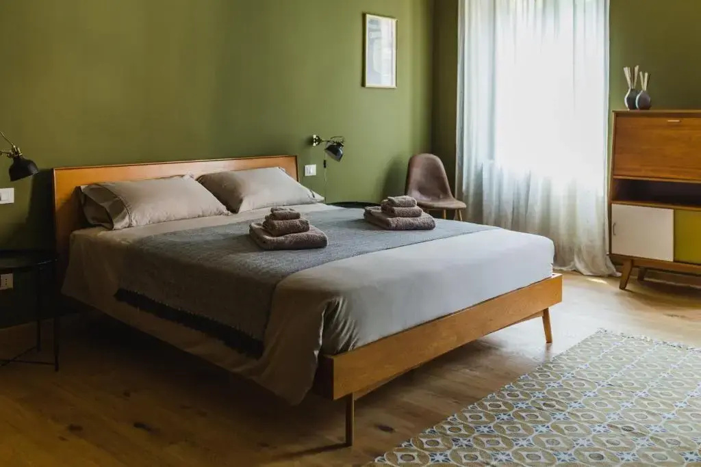 Standard Double room (full double bed)