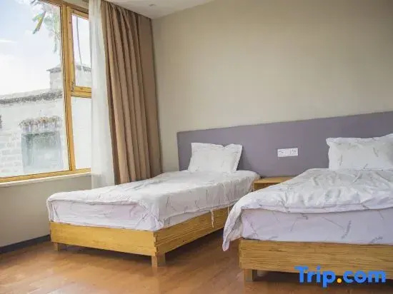 Standard room with balcony