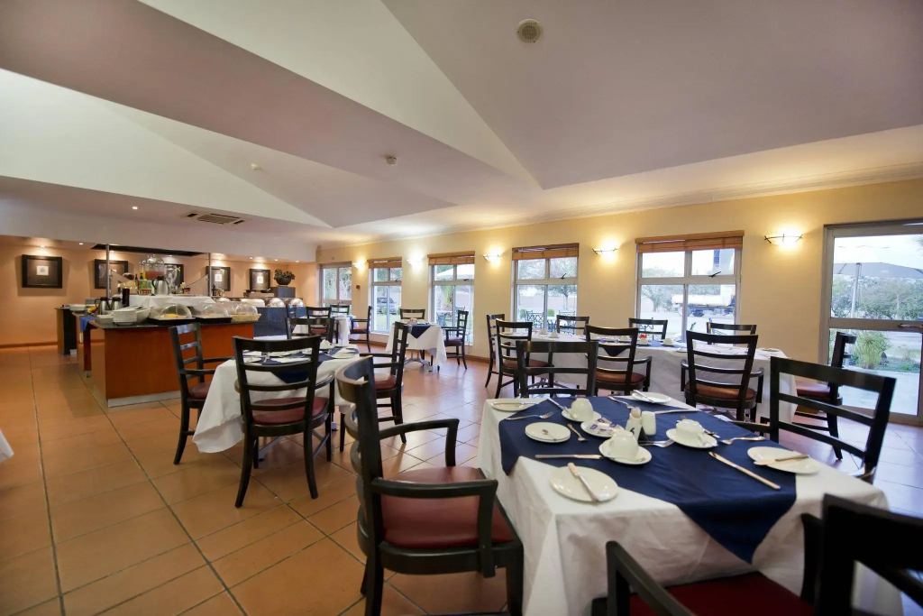 Protea Hotel by Marriott Ondangwa - фото 7