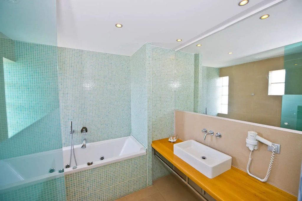 Hanioti Village Resort, ,