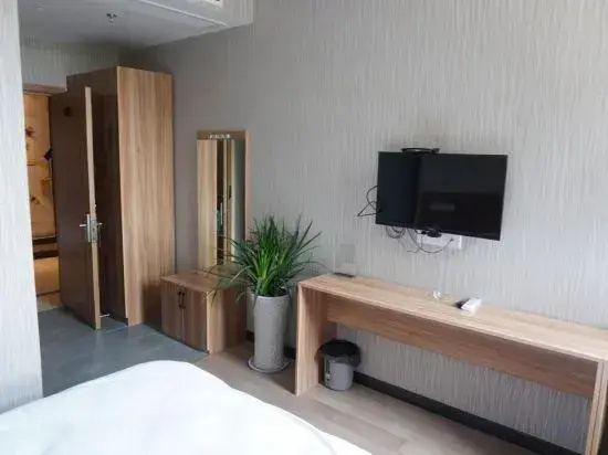 Yanzhou Renyue Hotel