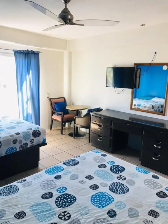 Standard Quadruple room with balcony and with ocean view