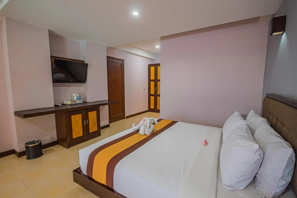 Grand Santhi Hotel — фото