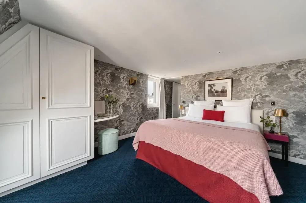 Hôtel Bourgogne & Montana 81