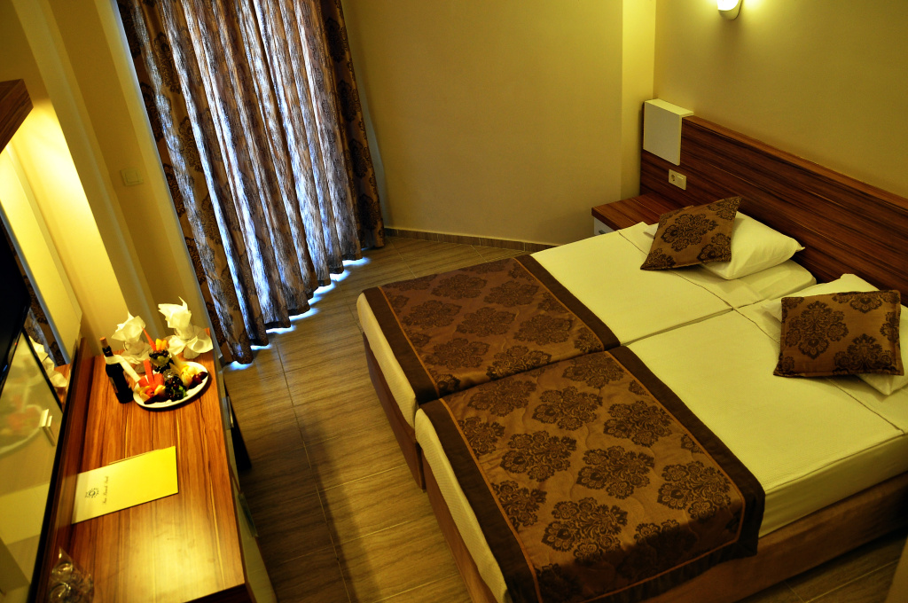 Hotel photo 32