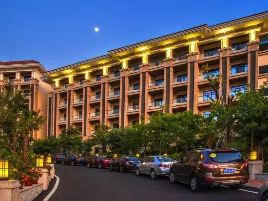 Longpo Bay Hotel