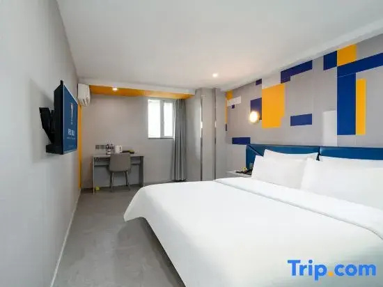 Superior Double room (full double bed)