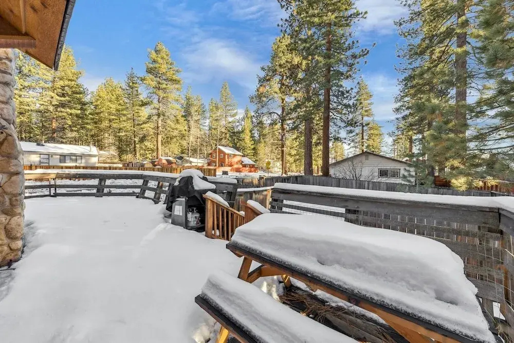 750 Stanford Avenue 3 Bedroom Cabin by RedAwning