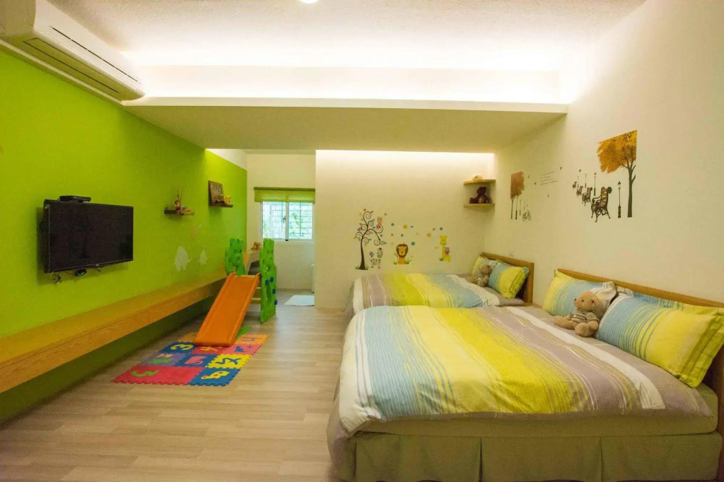 image url