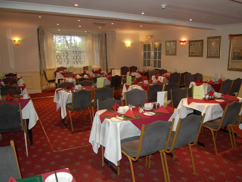 The Carlton Hotel - Général