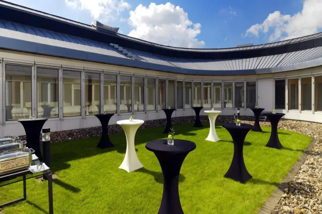 Sheraton Duesseldorf Airport Hotel