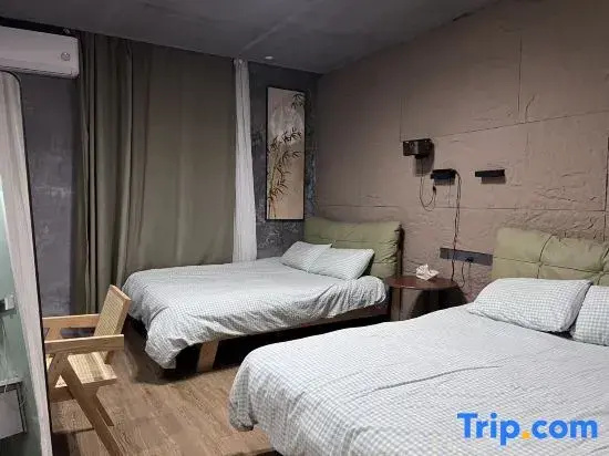Bed in Dorm