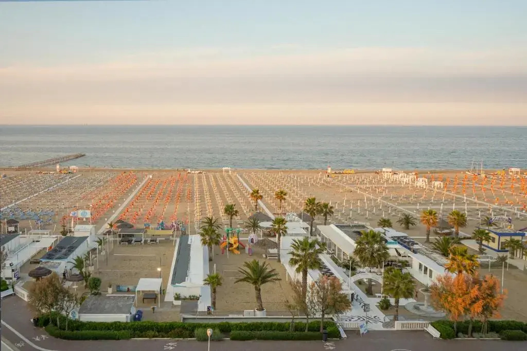 Beach & Waterfront