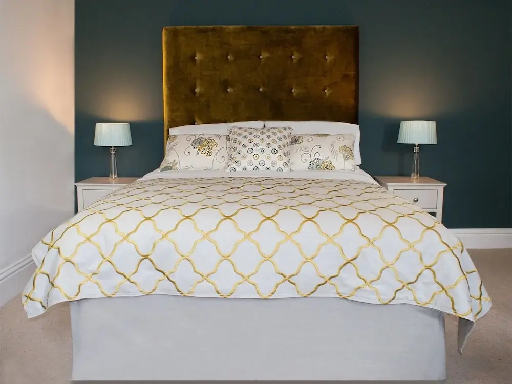 Standard Double room with garden view (full double bed)