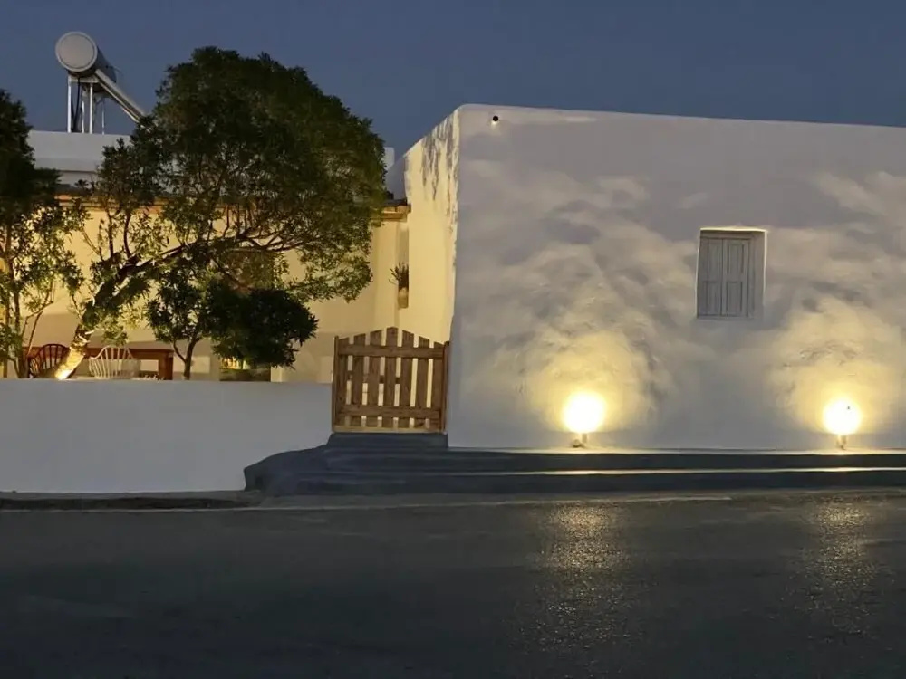Stone House Agia Anna Naxos