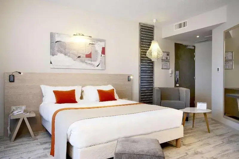 Kyriad Prestige Vannes Centre - Palais des Arts - Chambres
