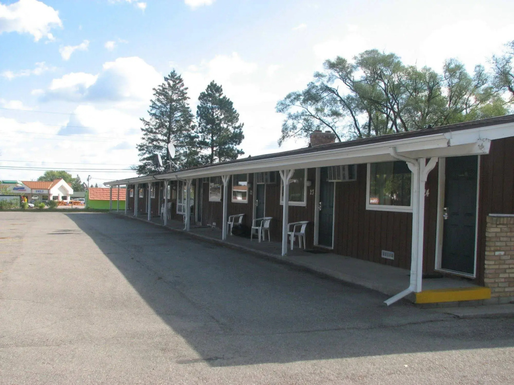 Spinning wheel Motel