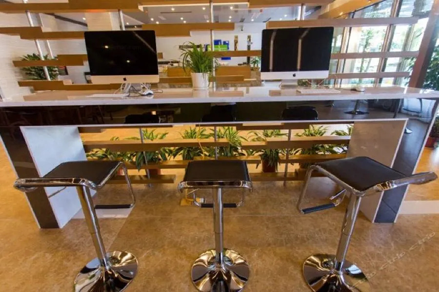 Business Centre