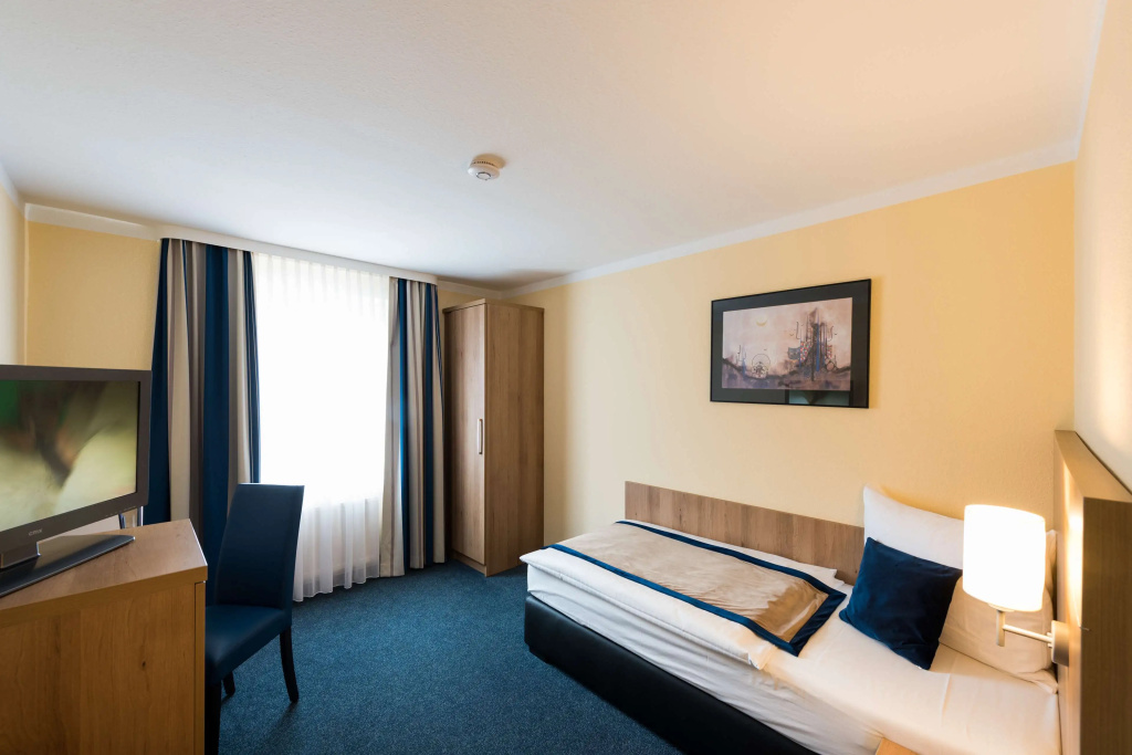 Standard Single room (single bed)